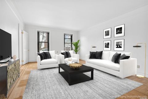 Homes For Sale - 76-66 Austin Street St #1F<br/> Queens County, Forest Hills, NY 11375