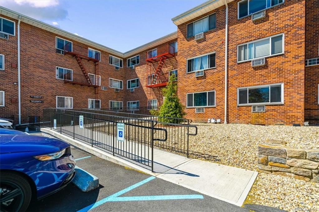 838 Pelhamdale Avenue #3P, New Rochelle, New York image 27