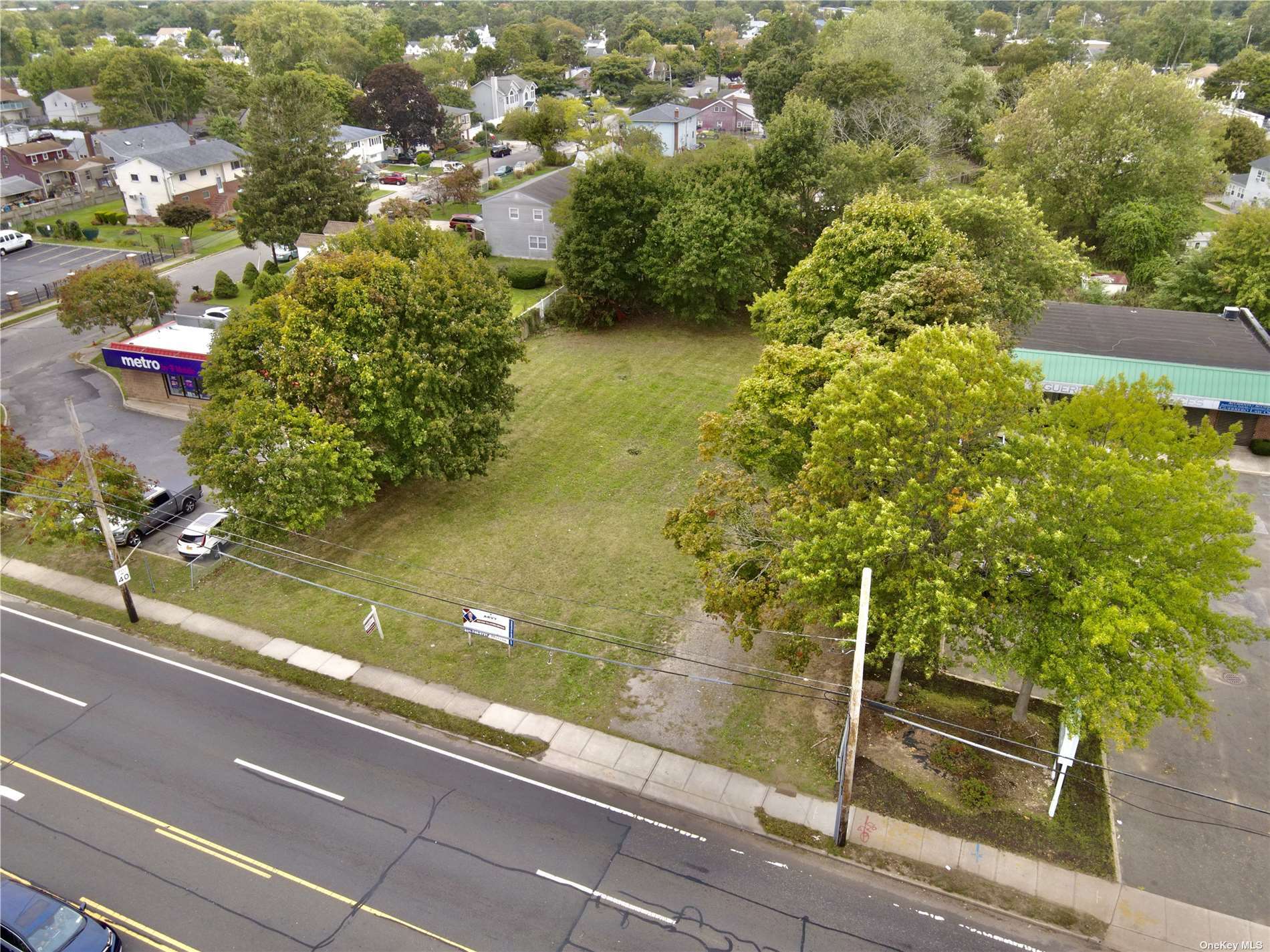 Photo 4 of 7 of 1832 5th Avenue land