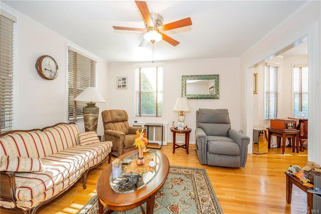Photo 5 of 33 of 47 Glencar Avenue house