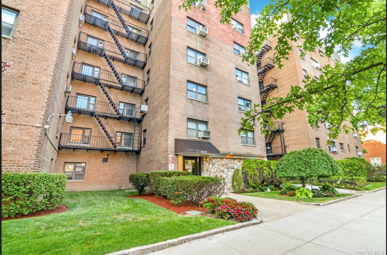 138-25 31st Drive #3E, Flushing, New York image 3