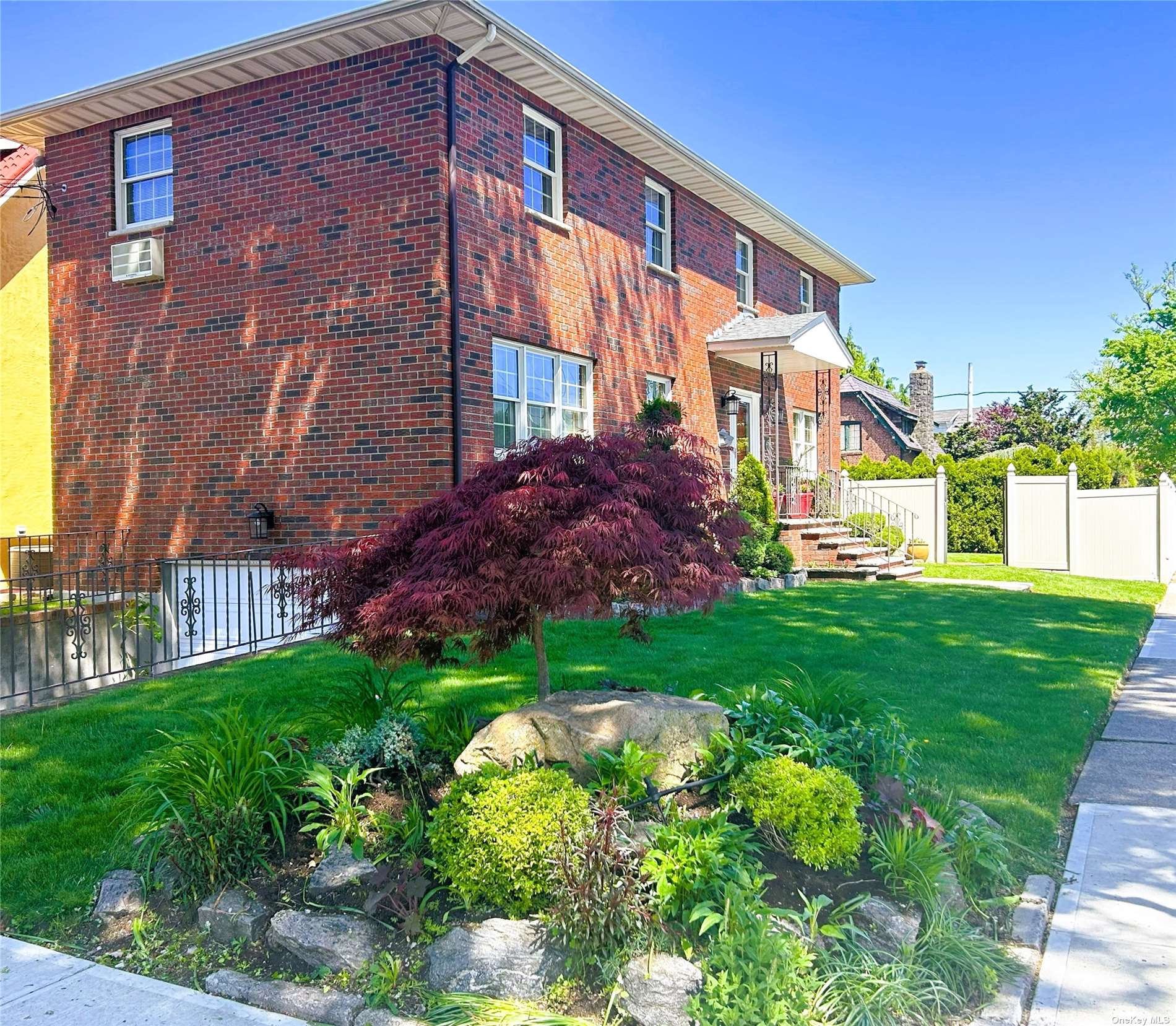 View Whitestone, NY 11357 house