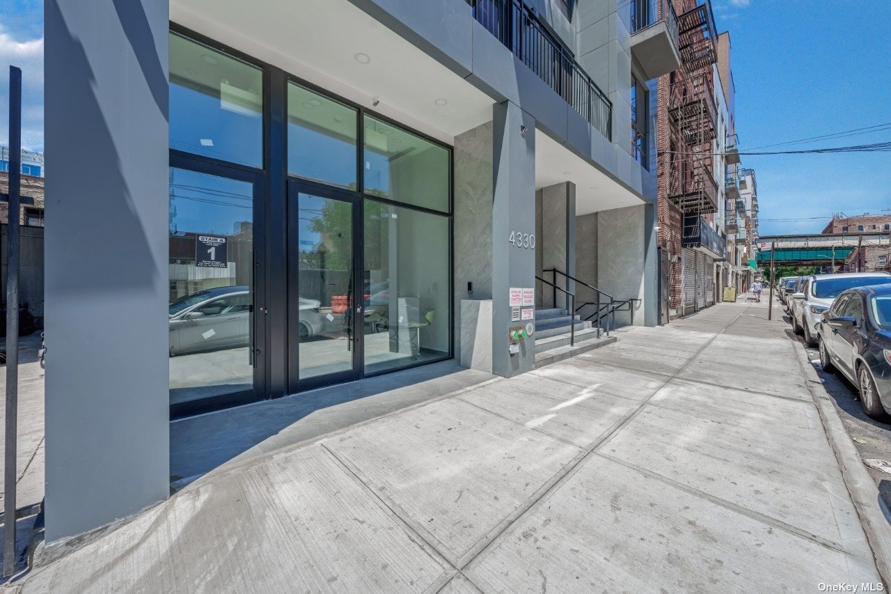 43-30 52 Street #2A, Woodside, New York image 3