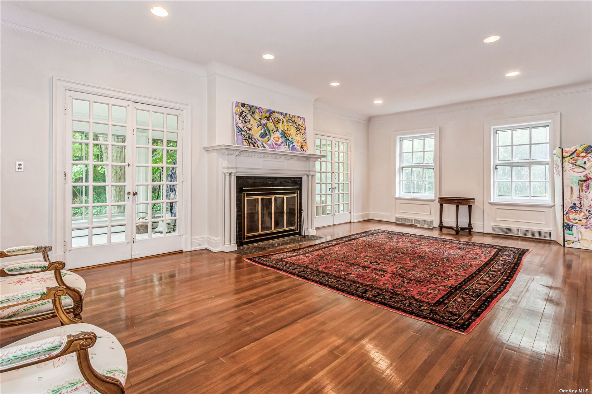 Lawrence, New York 11559, United States, 8 Bedrooms Bedrooms, ,6 BathroomsBathrooms,Residential,Pending,29452