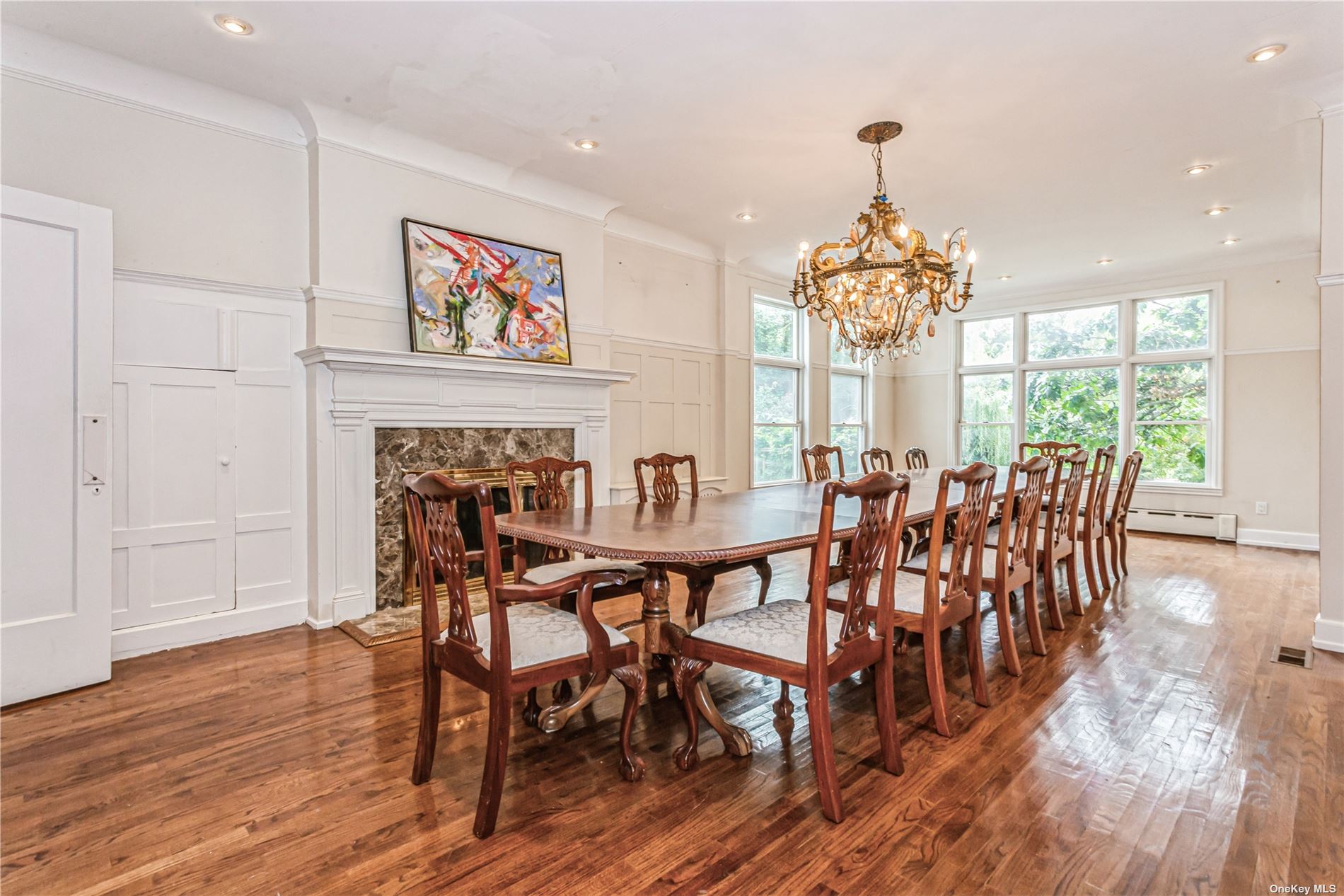 Lawrence, New York 11559, United States, 8 Bedrooms Bedrooms, ,6 BathroomsBathrooms,Residential,Pending,29452