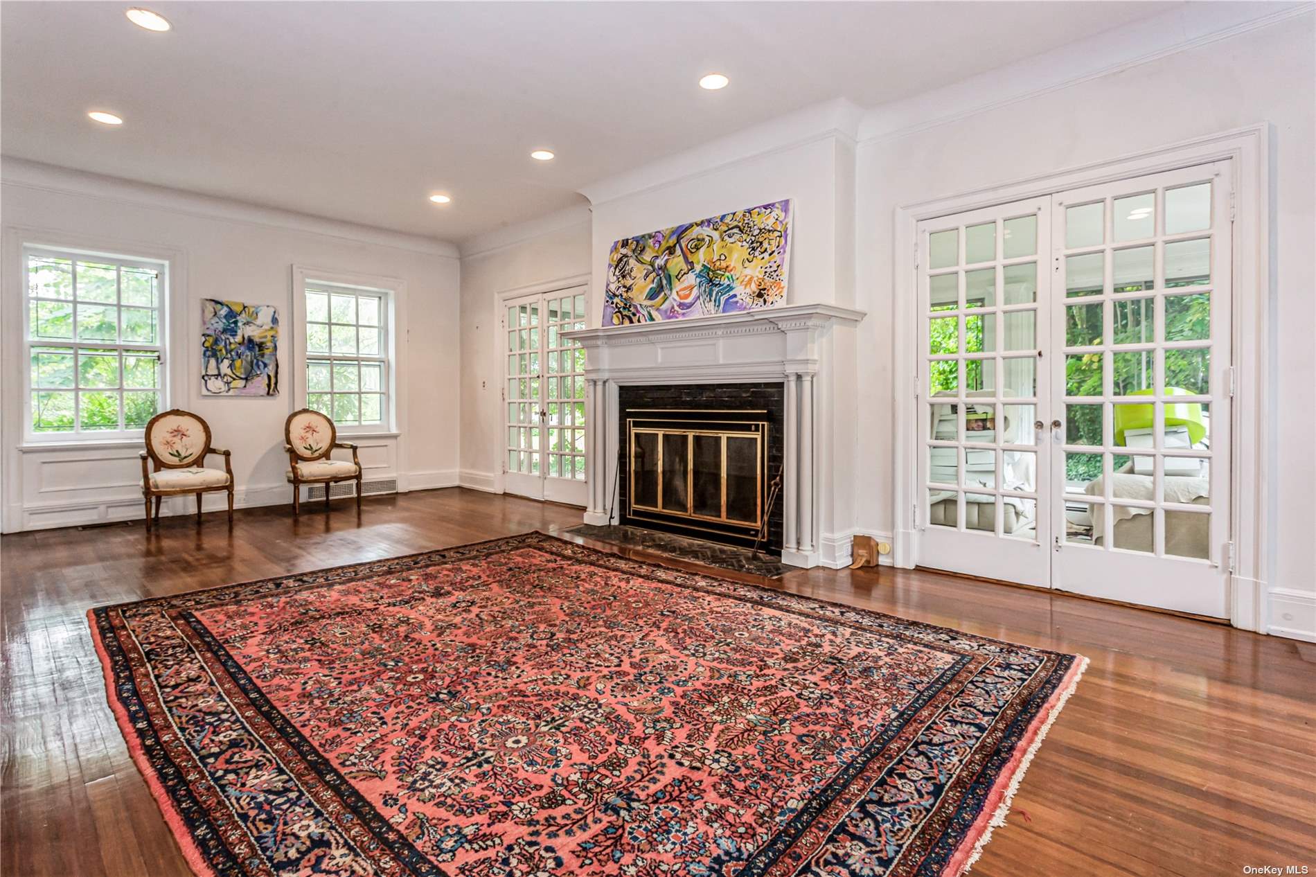 Lawrence, New York 11559, United States, 8 Bedrooms Bedrooms, ,6 BathroomsBathrooms,Residential,Pending,29452