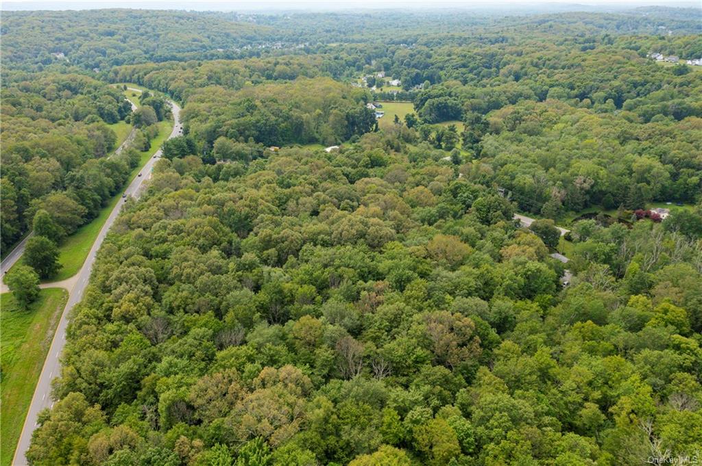 Arthursburg Road, Lagrangeville, New York image 9