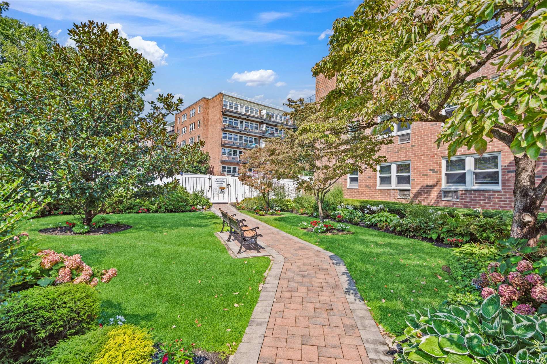 32 Pearsall Avenue #4D, Glen Cove, New York image 23