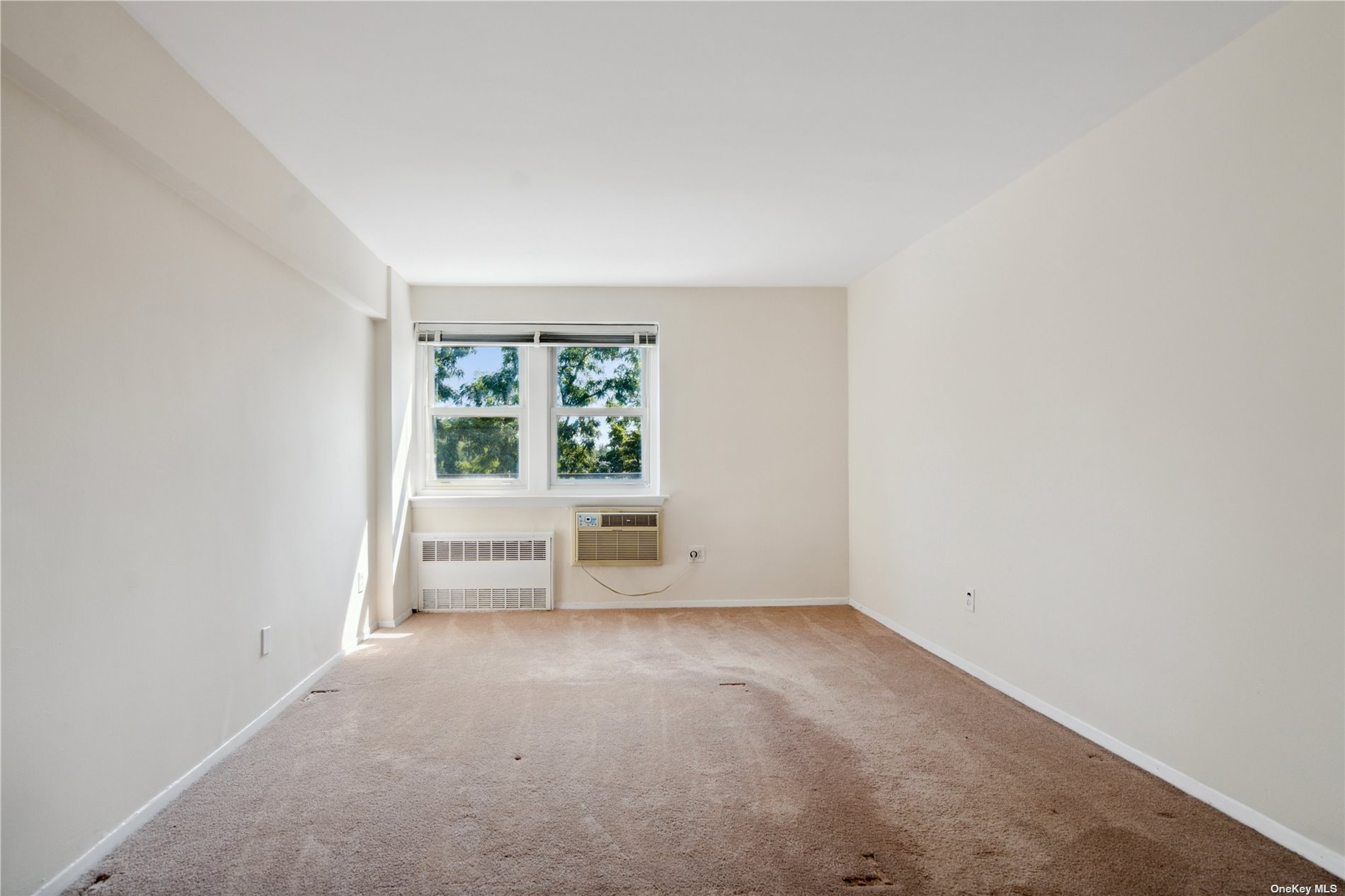 32 Pearsall Avenue #4D, Glen Cove, New York image 16