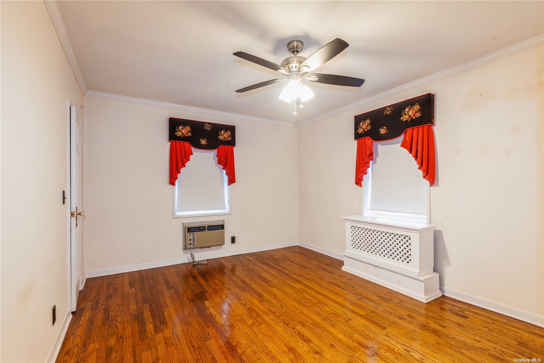 360 Stewart Avenue #3D, Garden City, New York image 11