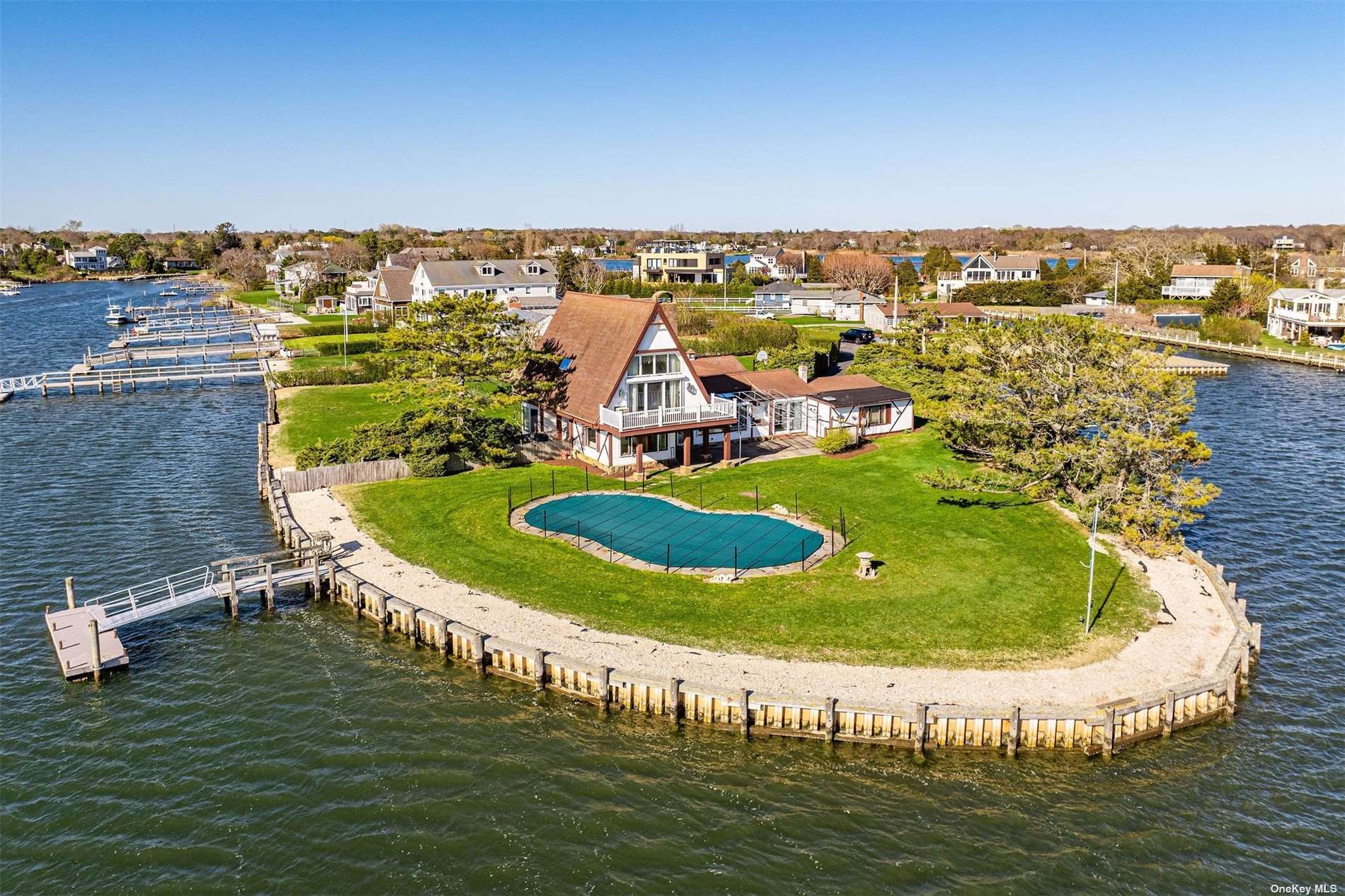 Property for Sale at 21 Middle Pond Lane, Southampton, Hamptons, NY - Bedrooms: 4 
Bathrooms: 3  - $8,200,000