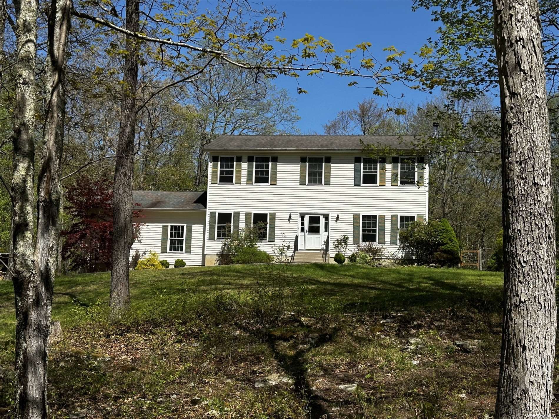 Property for Sale at 291 Martin Sweedish Road, New Paltz, New York - Bedrooms: 3 
Bathrooms: 3 
Rooms: 10  - $699,999