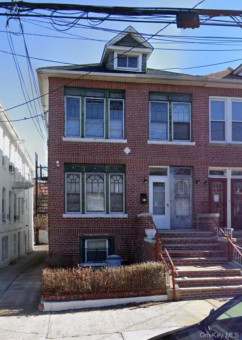 Rental Property at 744 Noble Avenue B, Bronx, New York - Bedrooms: 2 
Bathrooms: 1 
Rooms: 6  - $2,150 MO.