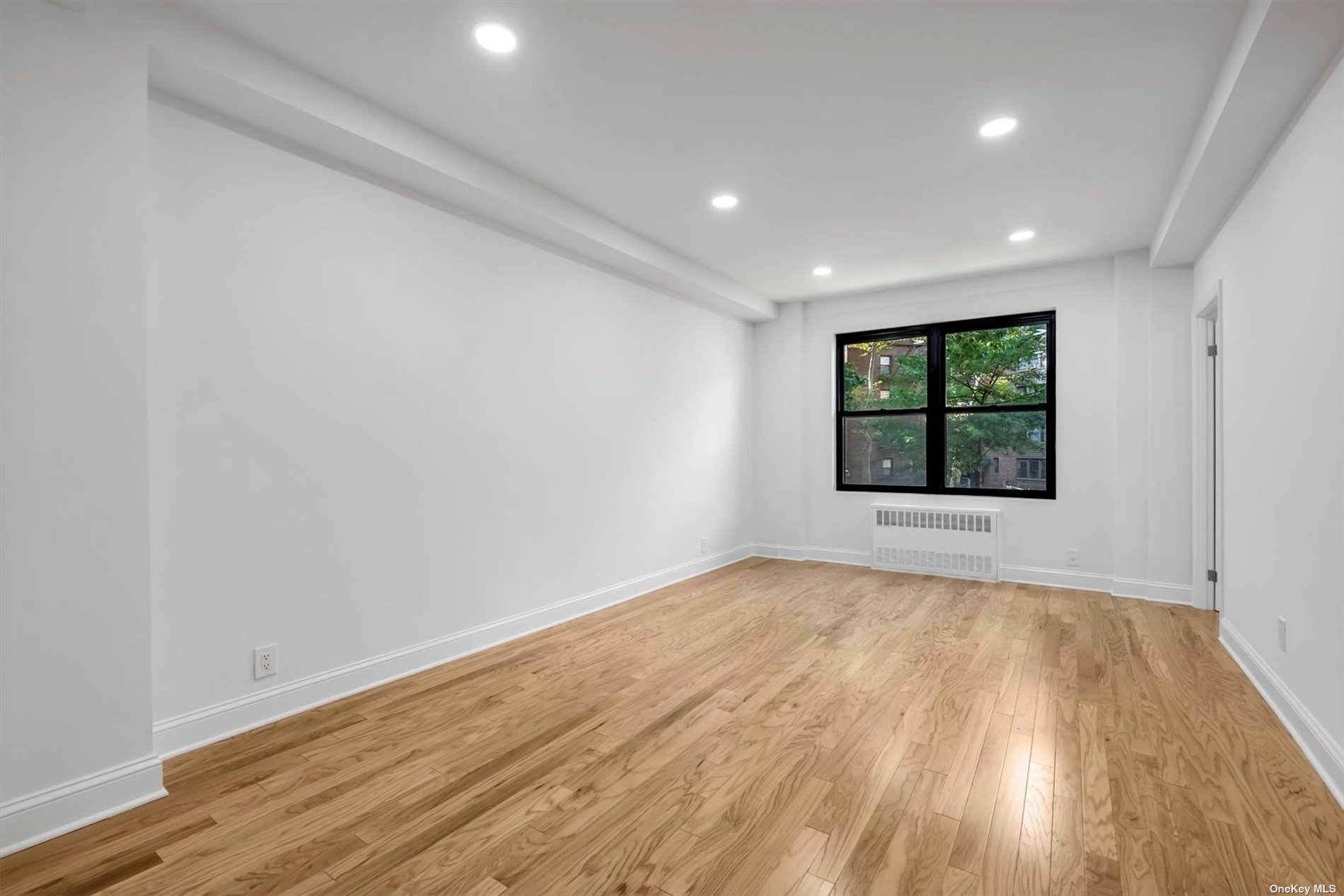 99-72 66th Road #1L, Rego Park, New York image 3