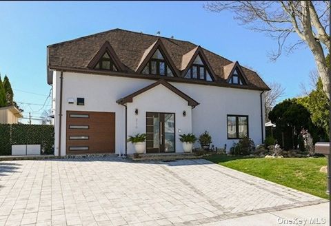 316 Acre Lane Hicksville NY 11801