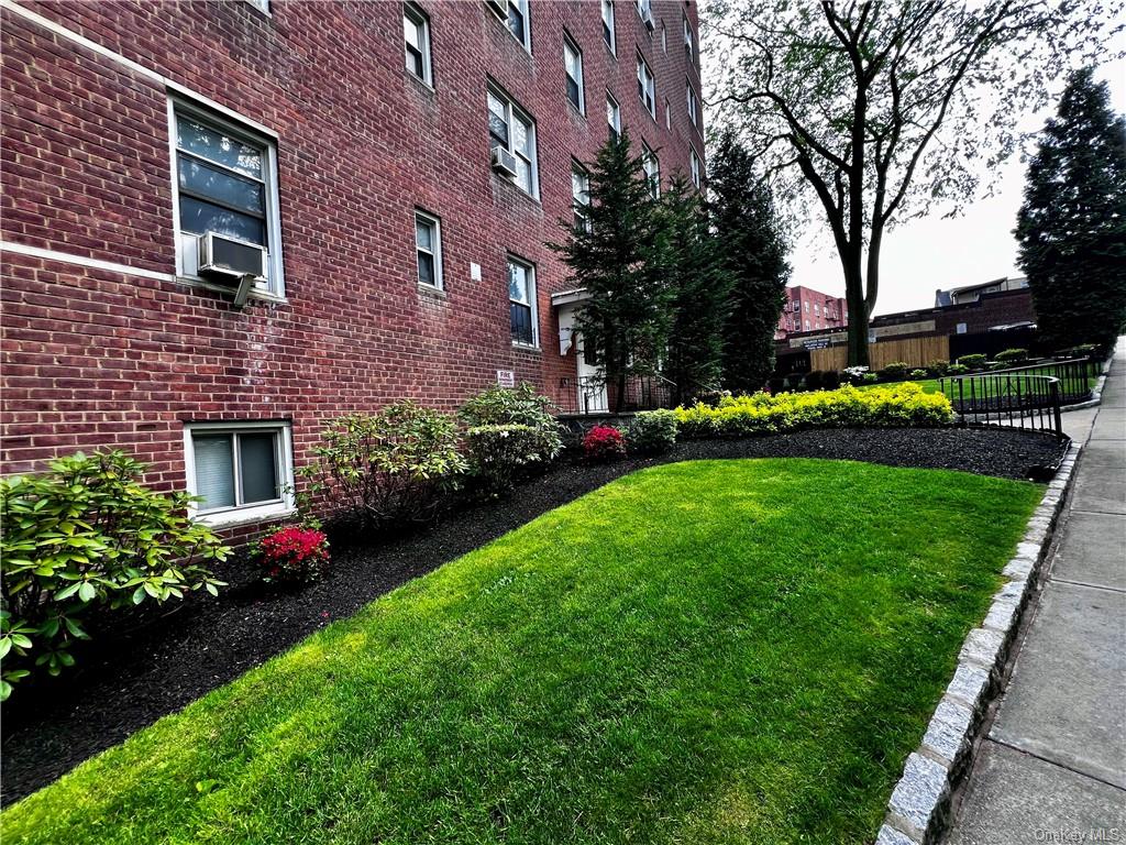 38 Laurel Place #2K, Yonkers, New York image 25