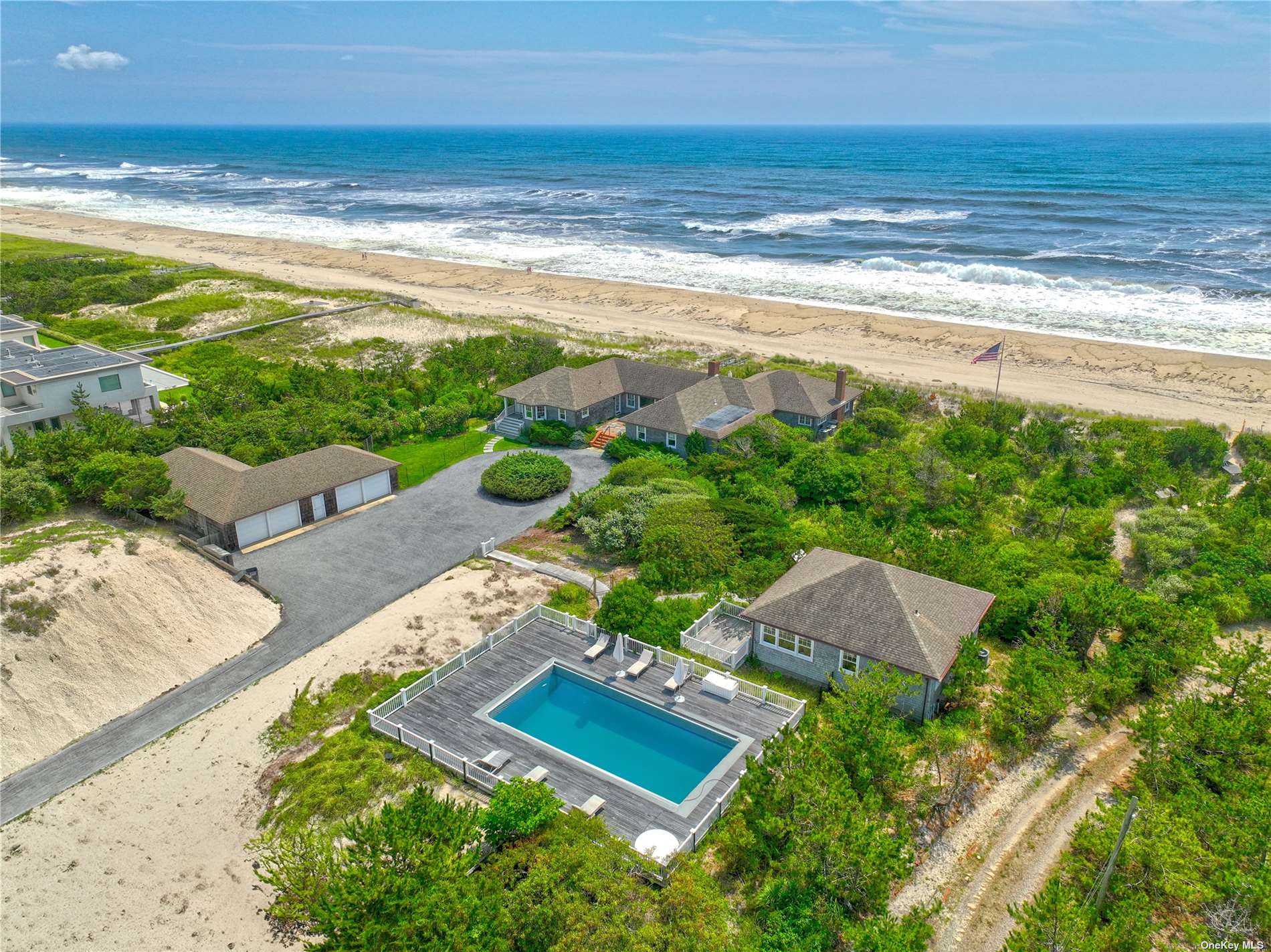 Rental Property at 210 Dune Road, Quogue, Hamptons, NY - Bedrooms: 6 
Bathrooms: 5  - $175,000 MO.