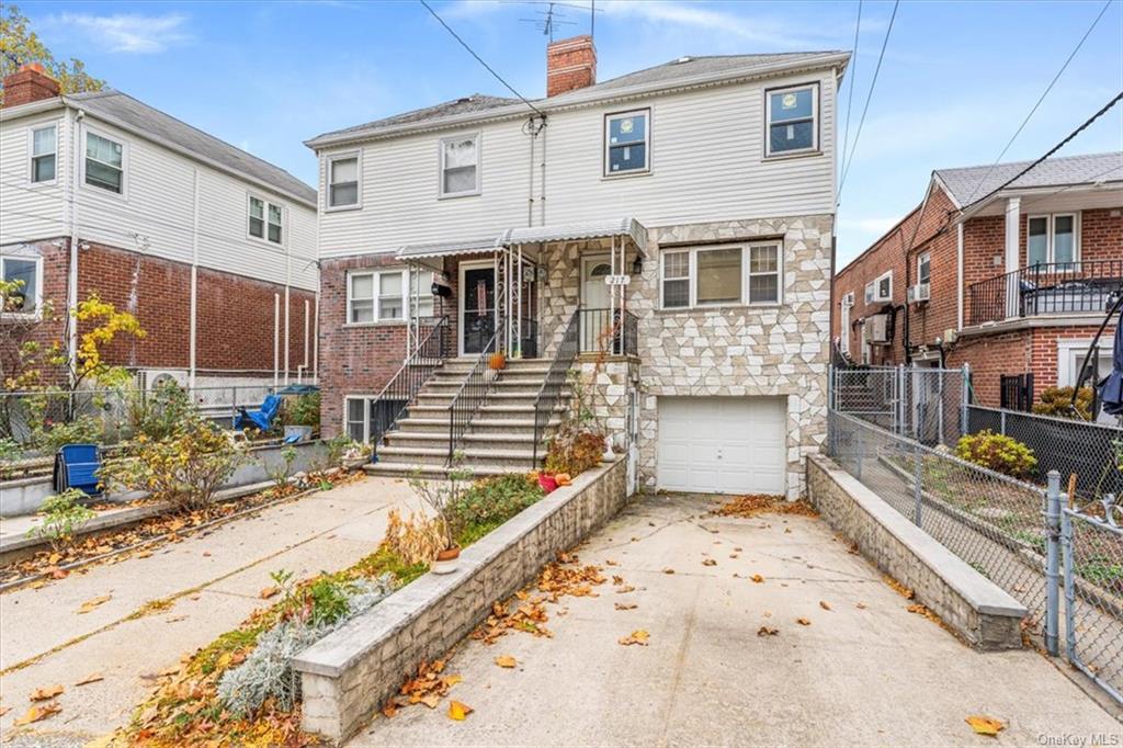 Property for Sale at Throggs Neck Boulevard, Bronx, New York - Bedrooms: 3 
Bathrooms: 2 
Rooms: 5  - $639,000