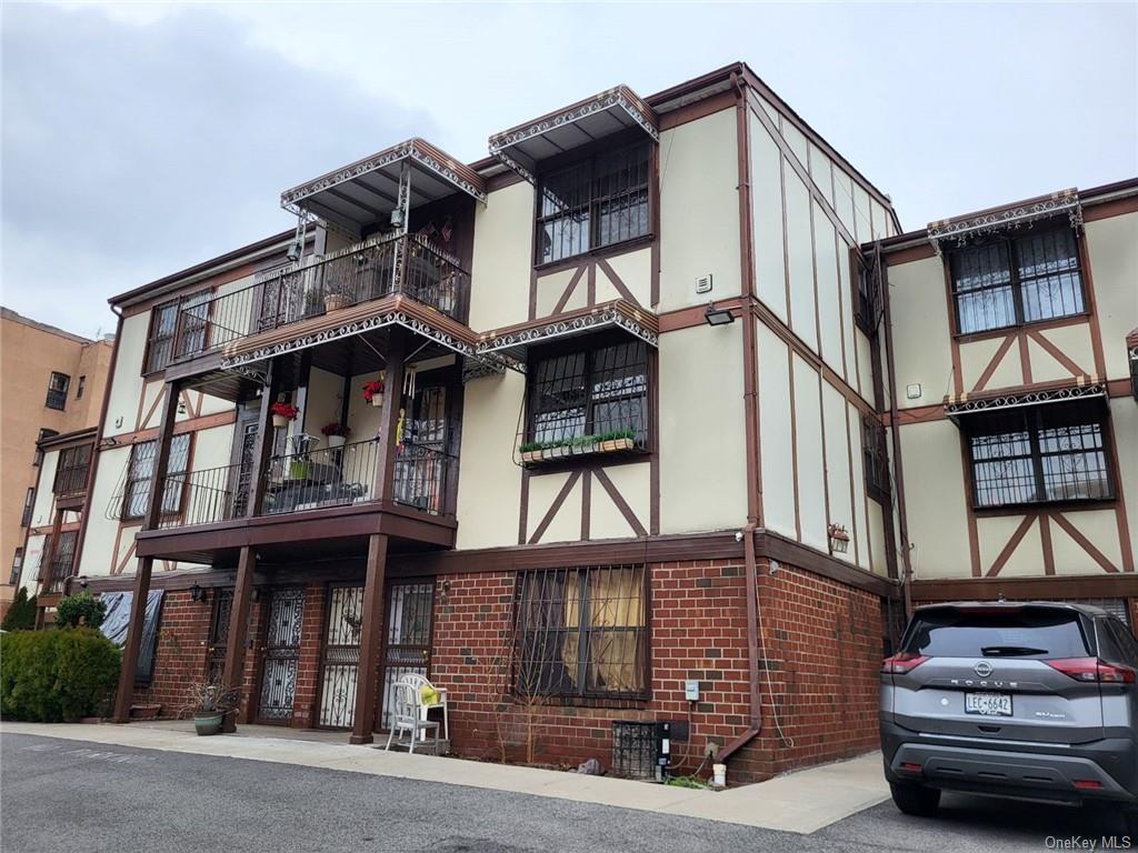 Property for Sale at 901 Prospect Avenue C, Bronx, New York - Bedrooms: 2 
Bathrooms: 2 
Rooms: 5  - $250,000