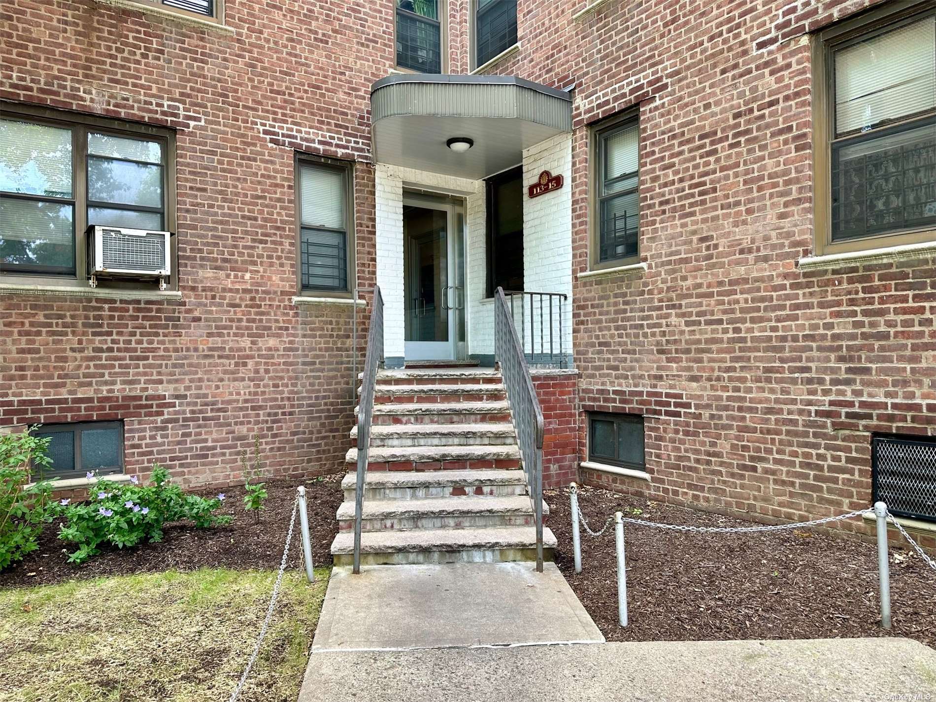 113-15 34th Avenue #3G, Corona, New York image 1