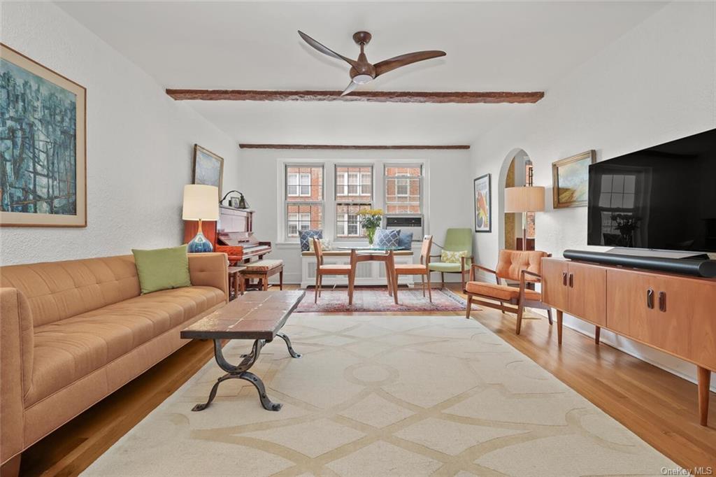 Photo 5 of 25 of 270 Bronxville Road A45 co-op property