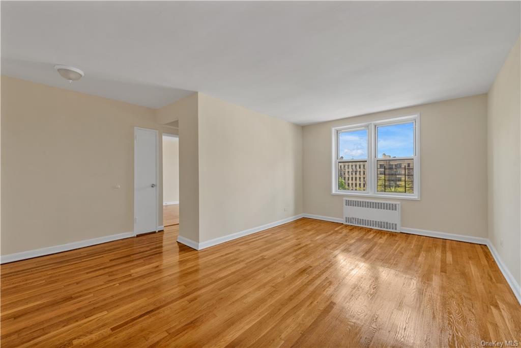 2104 Holland Avenue #3E, BRONX, New York image 14