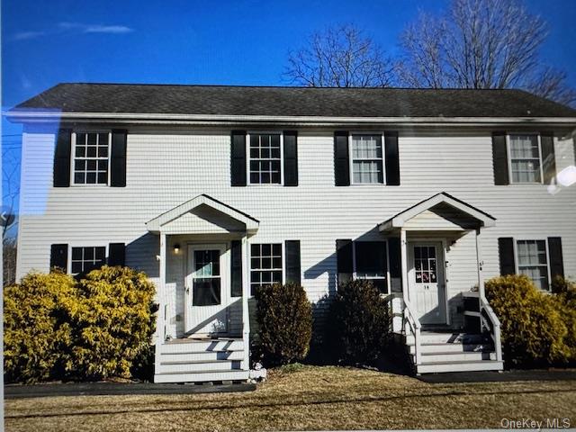 Rental Property at 5 Airport Rd A, Warwick, New York - Bedrooms: 3 
Bathrooms: 3 
Rooms: 7  - $2,850 MO.