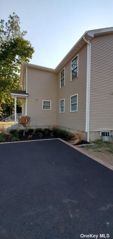 Photo 6 of 20 of 1659 Straight Path house
