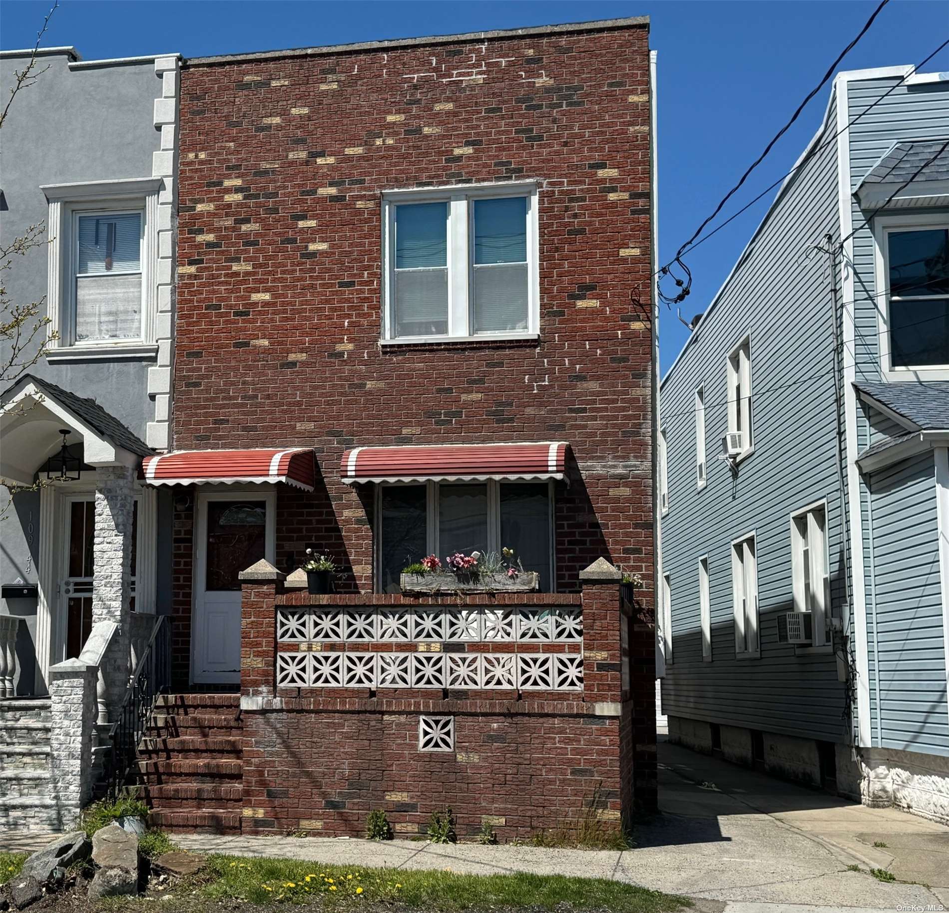 10942 Centreville Street, Ozone Park, Queens, NY - 5 Bedrooms  
3 Bathrooms  
12 Rooms - 