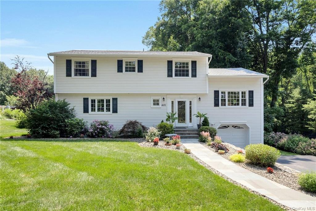 Property for Sale at 481 Old Country Way, Yorktown Heights, New York - Bedrooms: 4 
Bathrooms: 4 
Rooms: 8  - $839,000