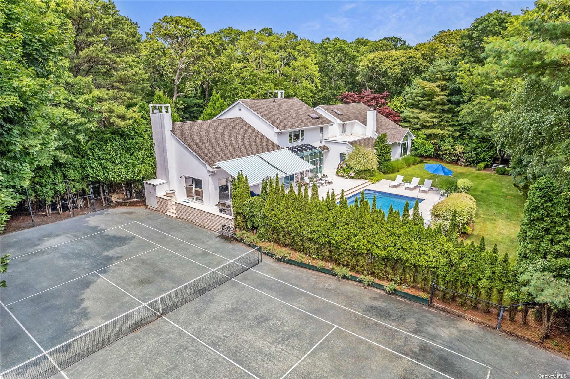 Plume Grass Way, Westhampton, Hamptons, NY - 4 Bedrooms  
6 Bathrooms - 