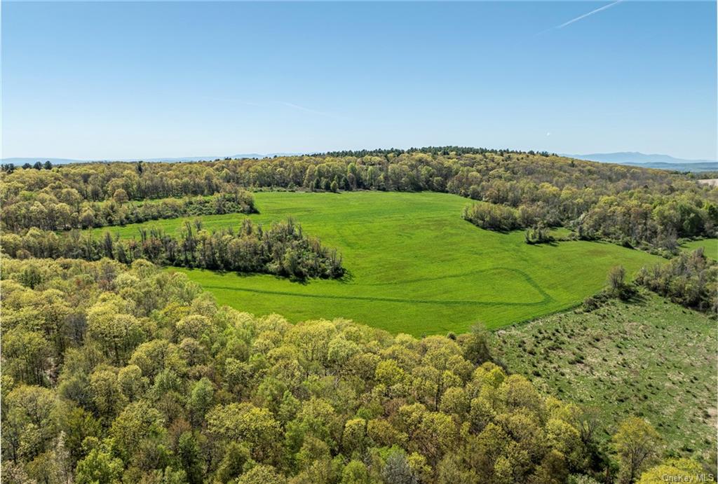 Silver Mountain Road, Millerton, New York -  - 