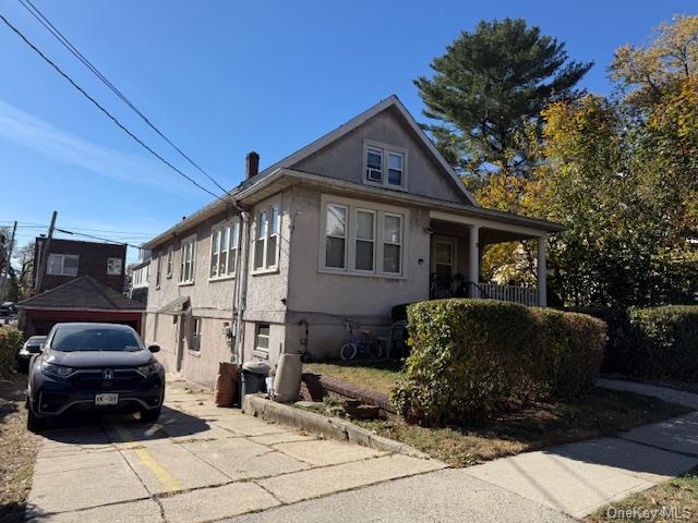 3335 Cowles Avenue 2, Yonkers, New York - 2 Bedrooms  
1 Bathrooms  
5 Rooms - 