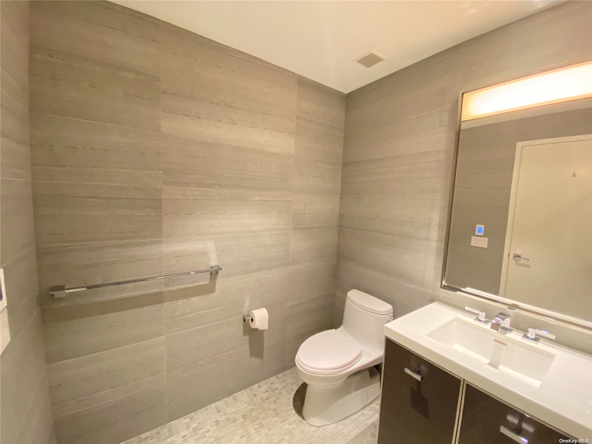 250 South Street #12G, New York (Manhattan), New York image 13