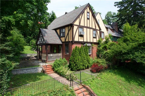 Photo for 370 Read Avenue