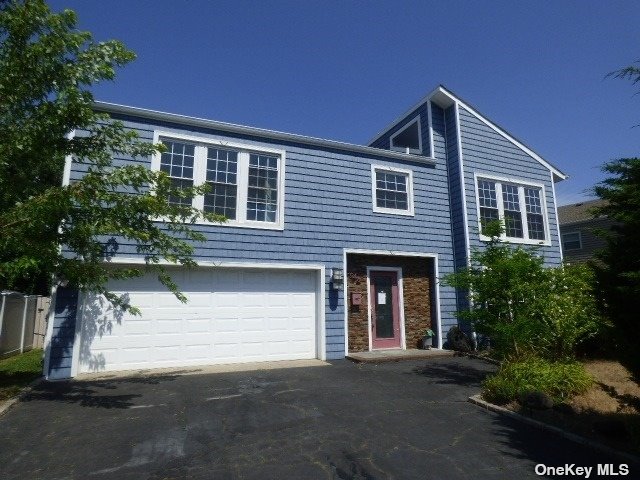 3648 Lorrie Drive, Oceanside, New York image 1