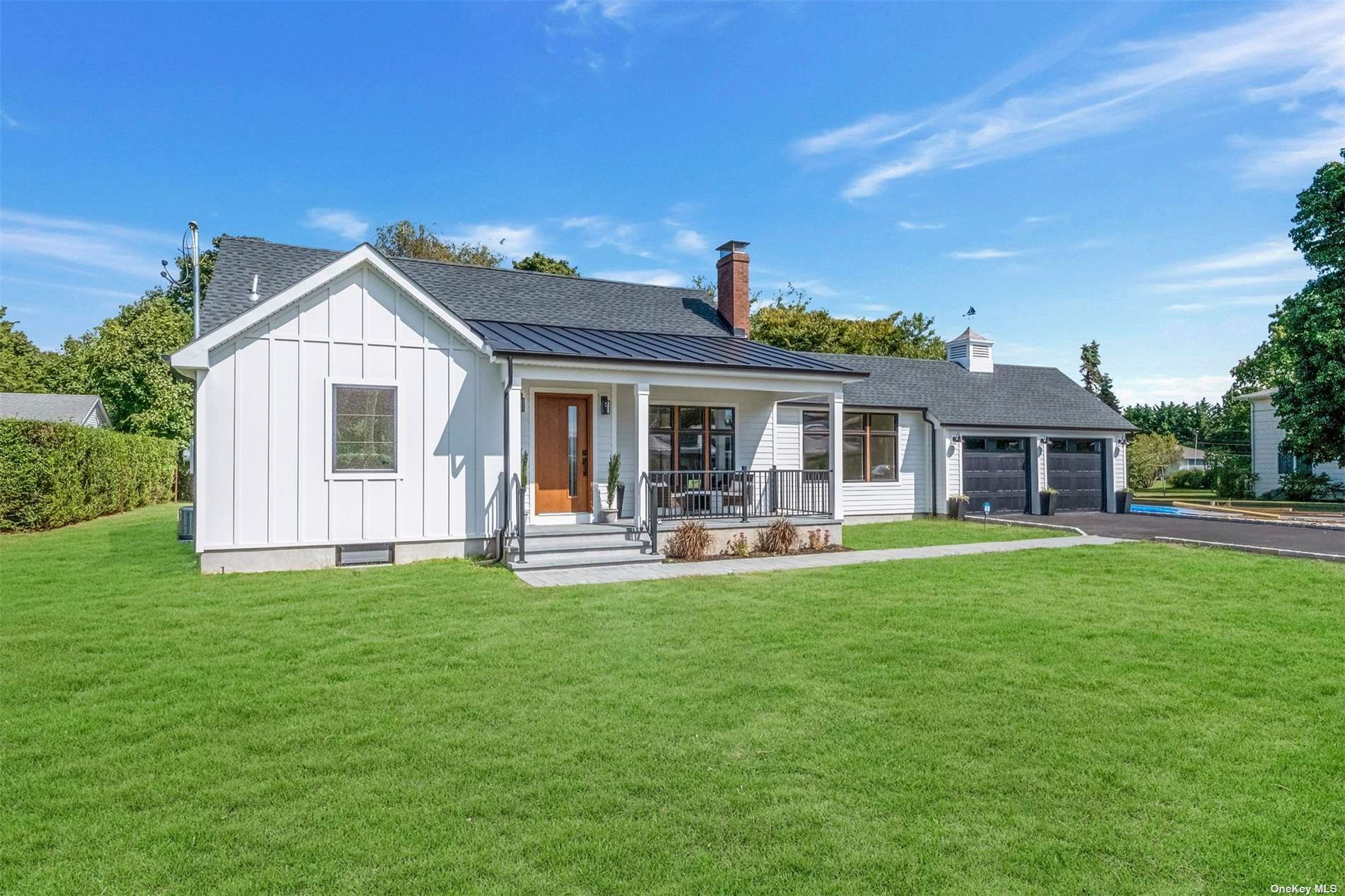 Property for Sale at 1475 Oaklawn Avenue, Southold, Hamptons, NY - Bedrooms: 4 
Bathrooms: 3  - $1,049,000