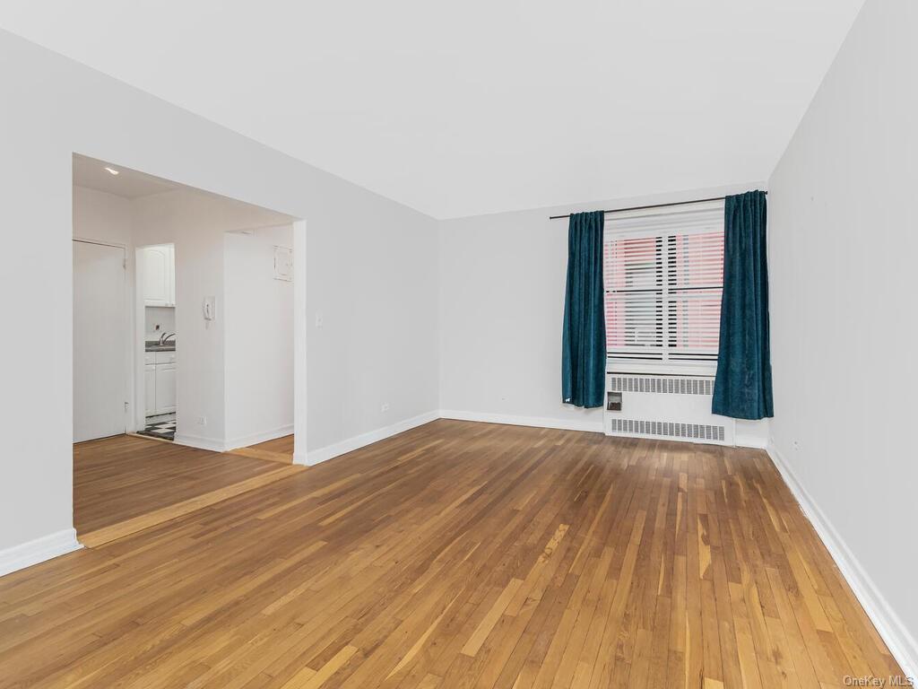 Property for Sale at 512 Kappock Street 1K, Bronx, New York - Bedrooms: 1 
Bathrooms: 1 
Rooms: 4  - $224,900