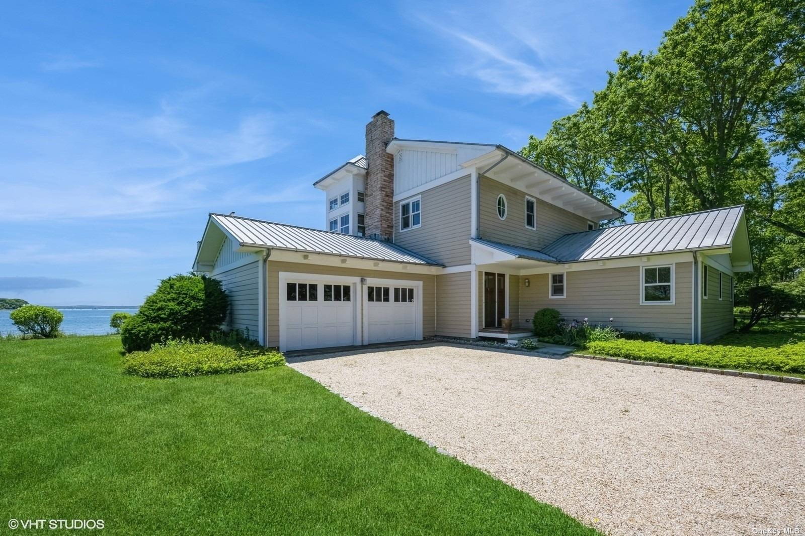 Blue Marlin Drive, Southold, Hamptons, NY - 4 Bedrooms  
4 Bathrooms - 