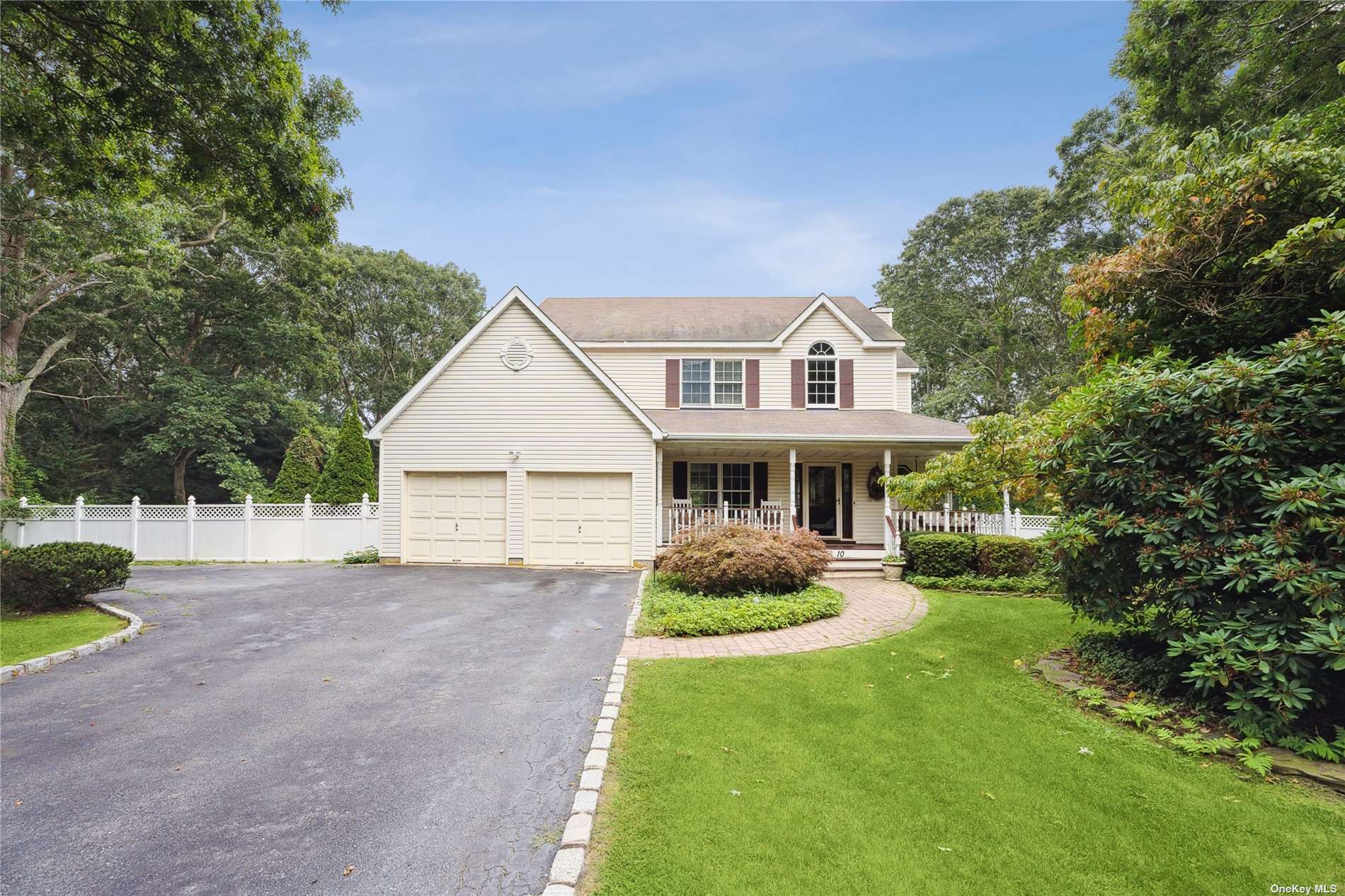 Property for Sale at 10 Drew Drive, Eastport, Hamptons, NY - Bedrooms: 4 
Bathrooms: 3  - $849,000