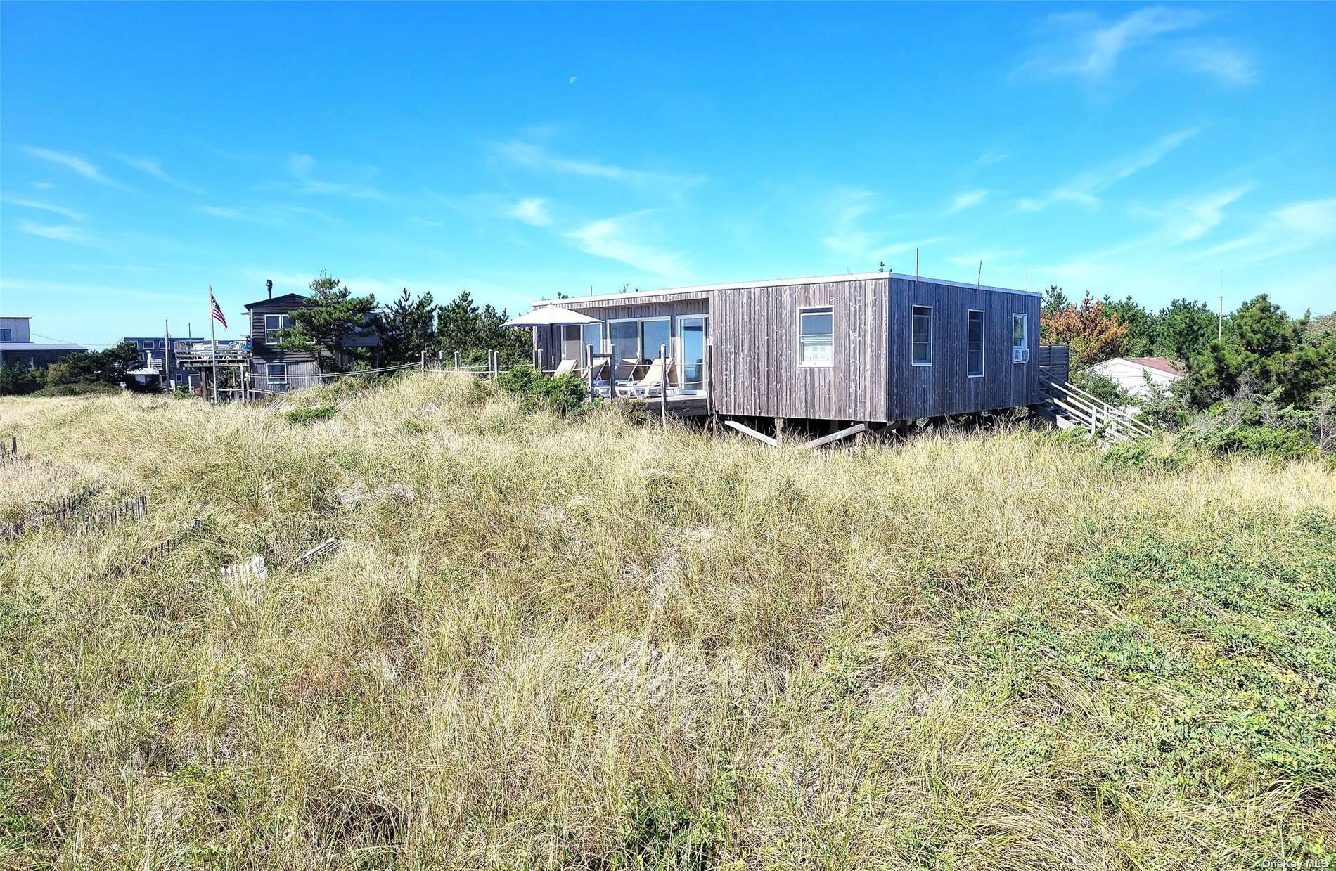 View Lonelyville, NY 11706 house