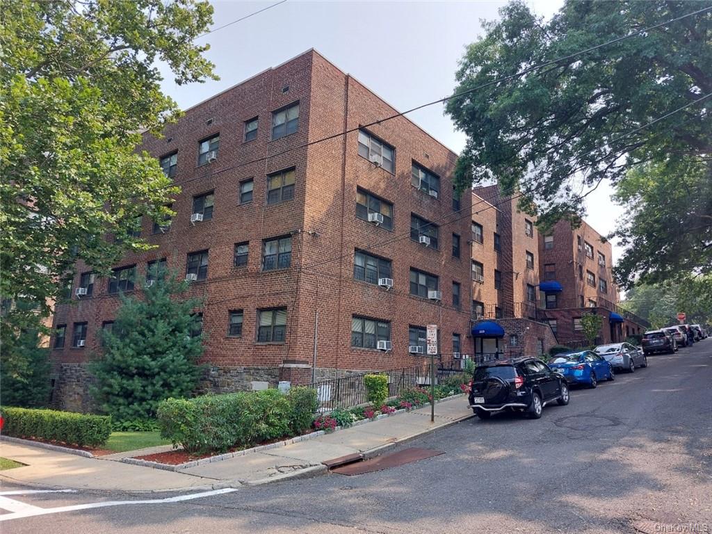 55 Ehrbar Avenue #2H, Mount Vernon, New York image 1