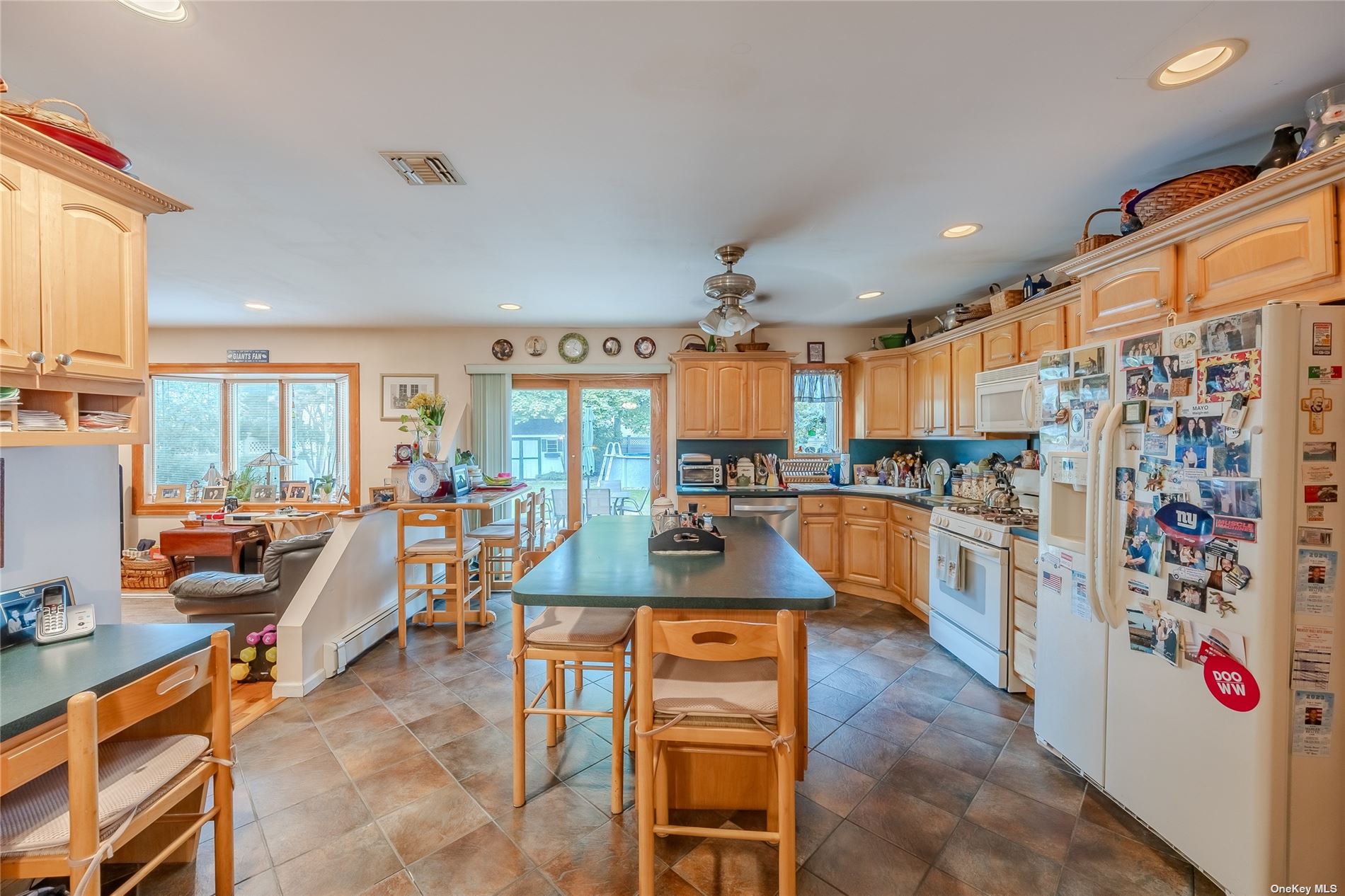 2777 Park Avenue, Baldwin, New York image 10