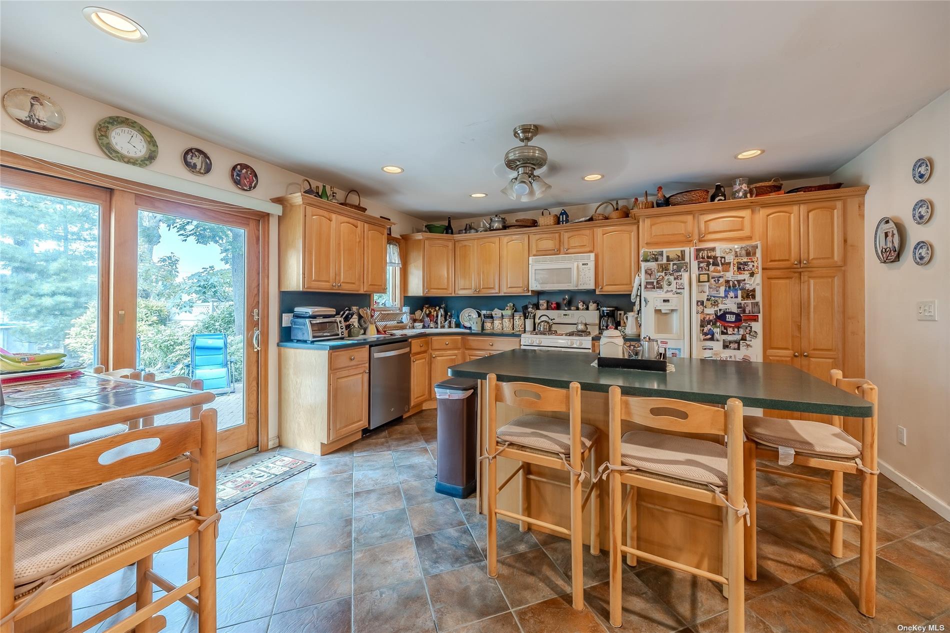 2777 Park Avenue, Baldwin, New York image 12