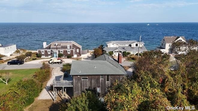 21 Captain Kidds Path, Montauk, New York image 2