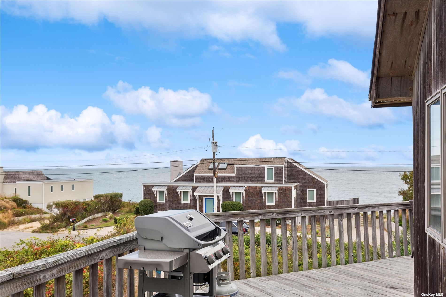 21 Captain Kidds Path, Montauk, New York image 6