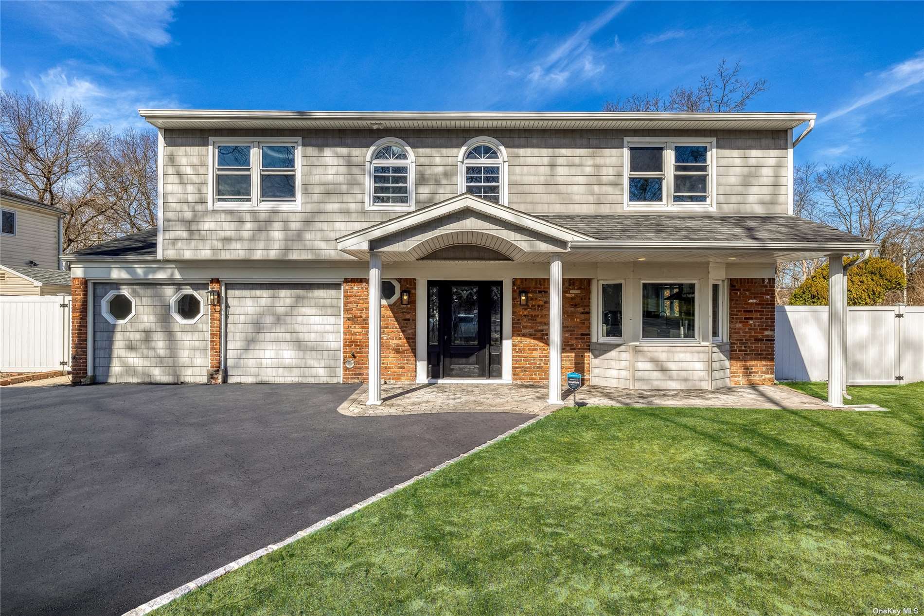 Property for Sale at 20 Melrose Lane, Commack, Hamptons, NY - Bedrooms: 4 
Bathrooms: 3  - $869,000
