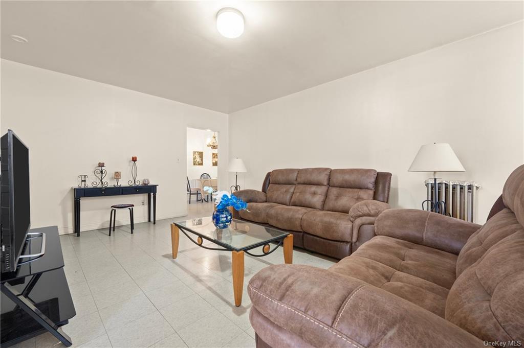 2000 Daly Avenue #5B, Bronx, New York image 7