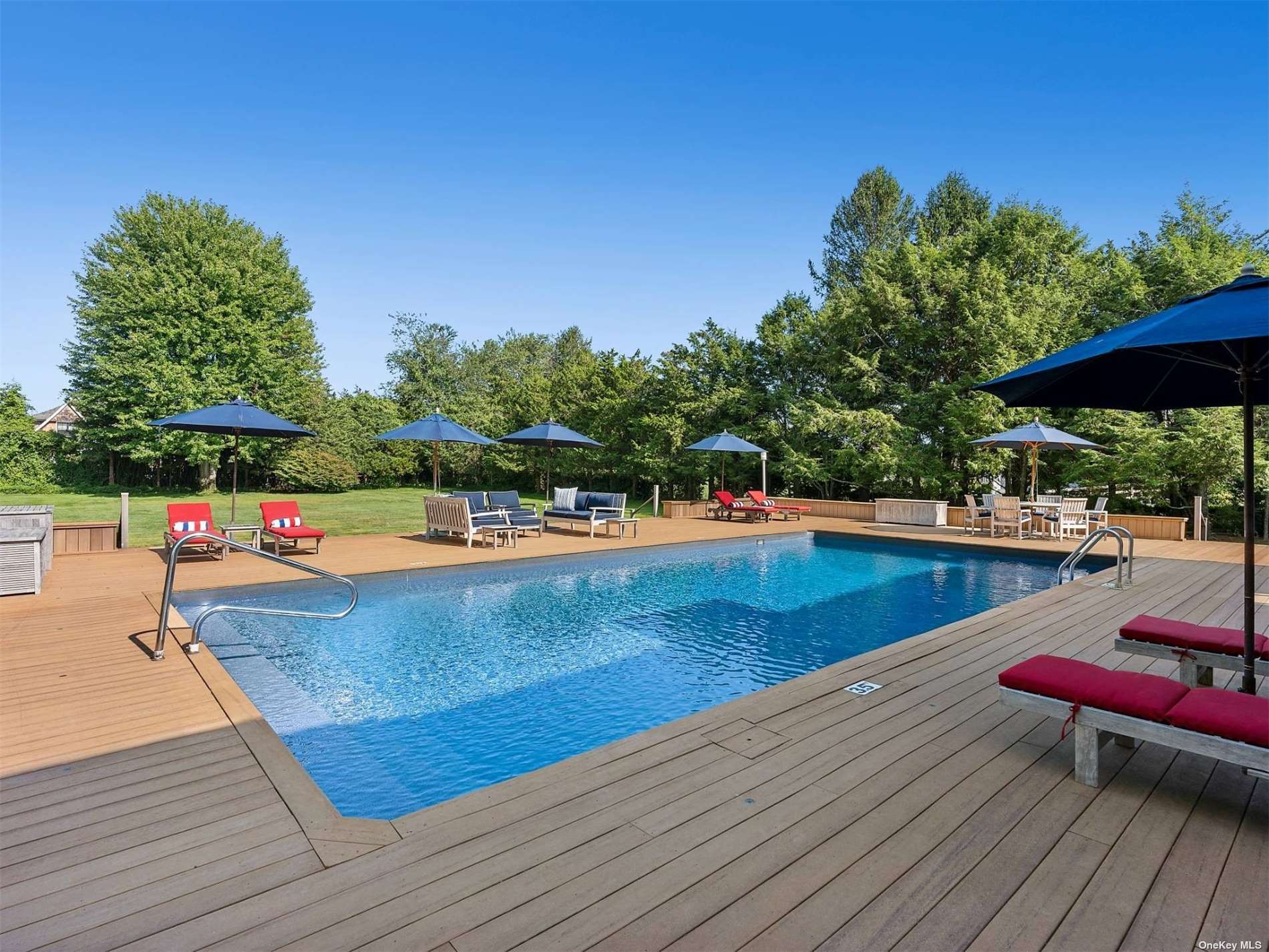 43 Robin Drive