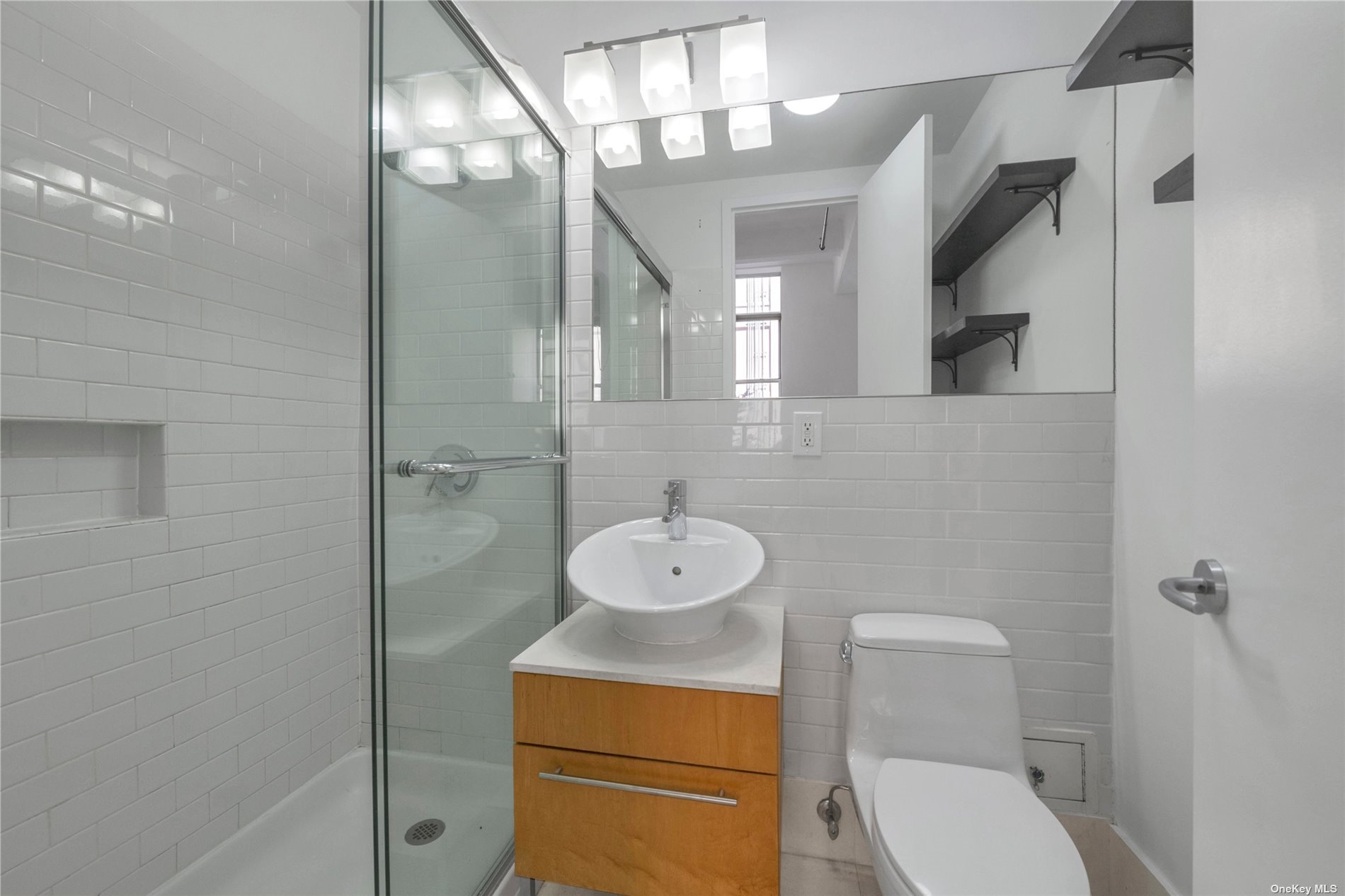 970 Kent Avenue #208, Brooklyn, New York image 17